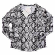 Load image into Gallery viewer, Python long sleeve top - Ladies
